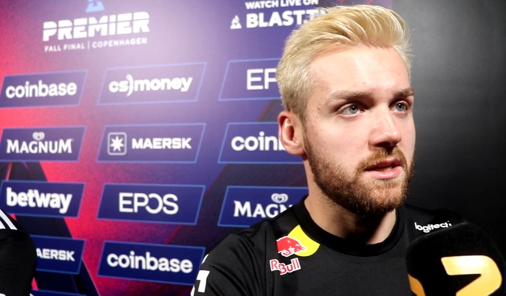 资讯《绝地求生大逃杀》攀爬动作演示视频 怎么攀爬？