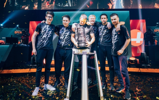 NIP赛后群访 shanji：新版本地图改动挺好的，就跟回家了一样！